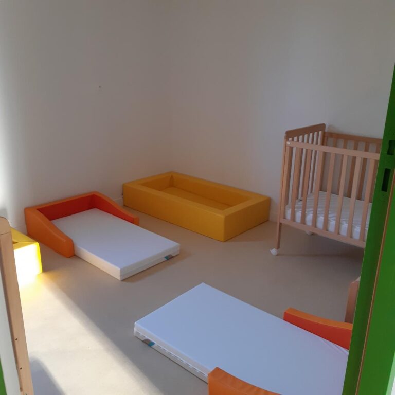 creche ptits babadins JANZE 5 1 768x768