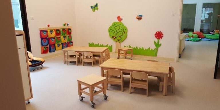 calins matins creches corbeil 1 1 768x384