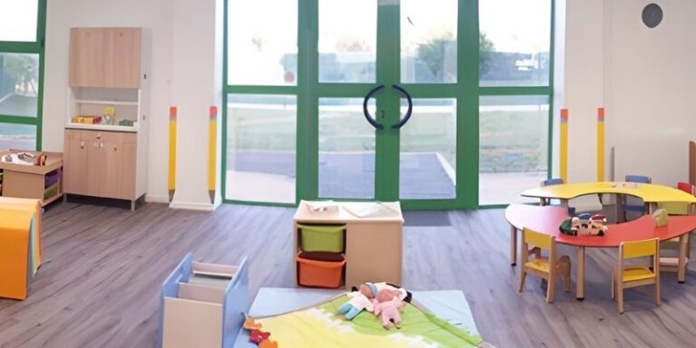 creche o ptit chat jaunay marigny 1 1 768x384