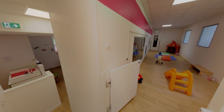 creche carrousel et calins lucien bouget bretignyIMG CRECHE 2 2creche carrousel et calins lucien bouget bretigny 1 768x384