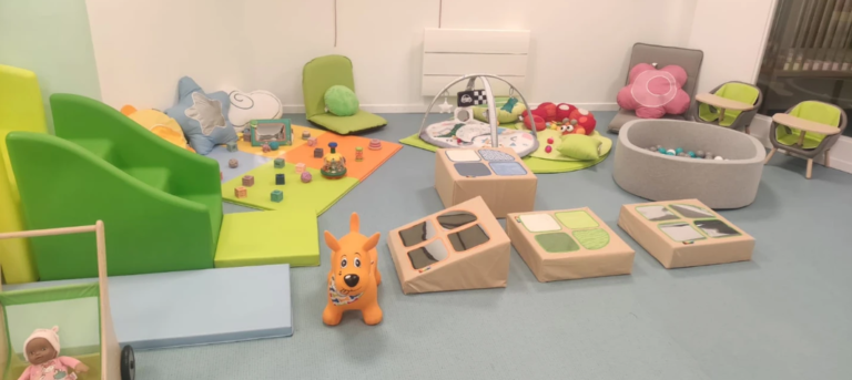 Capture decran 2023 12 18 181347 768x343