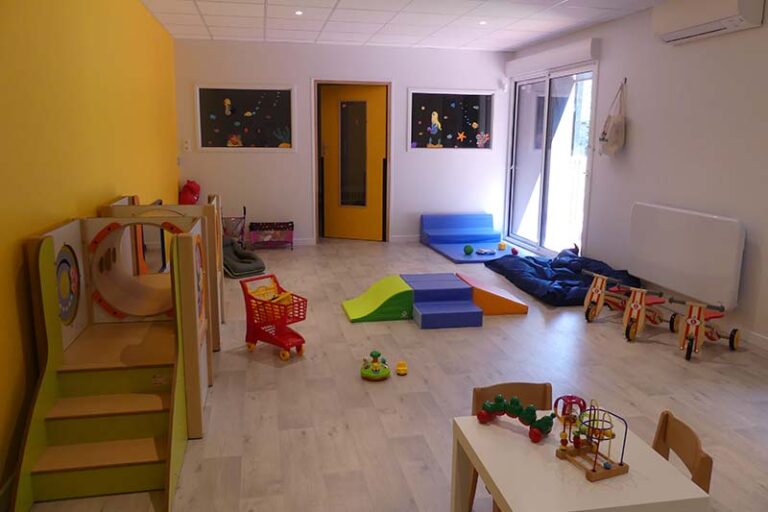 creche les clayes sous bois 1 768x512