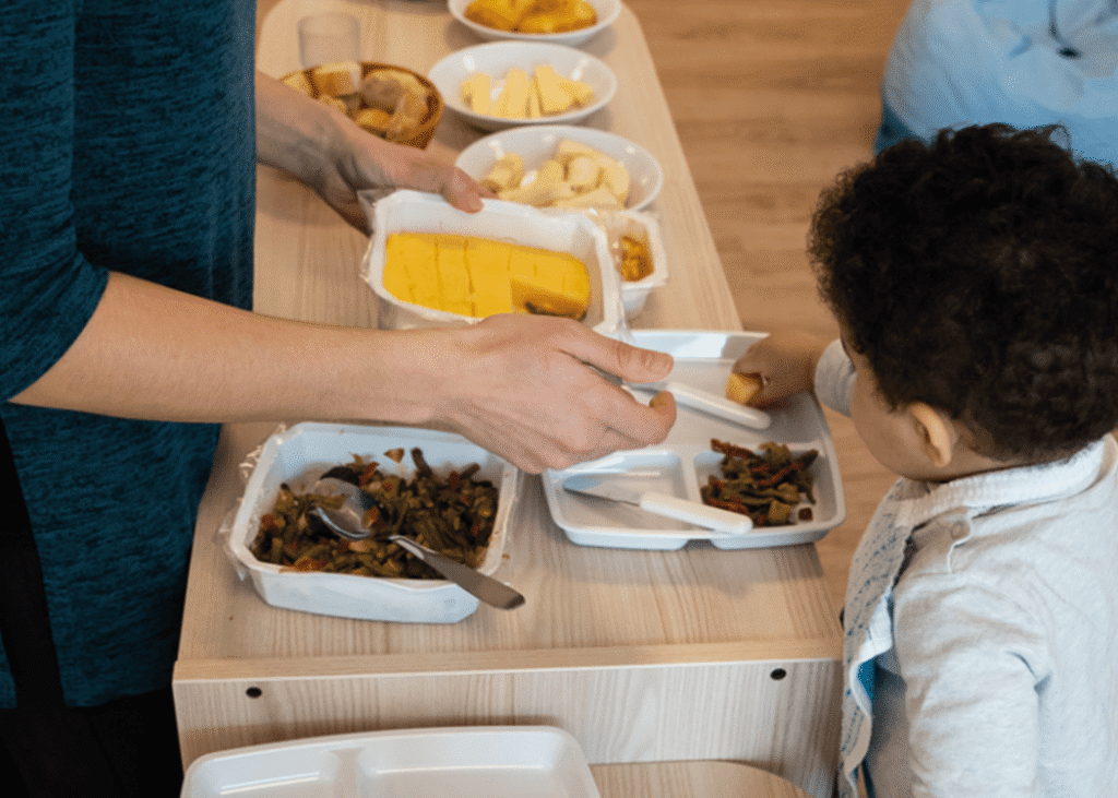 Comment se passe le repas en crèche