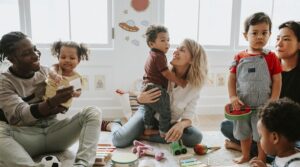 Quel est le métier le mieux payé dans la petite enfance ?